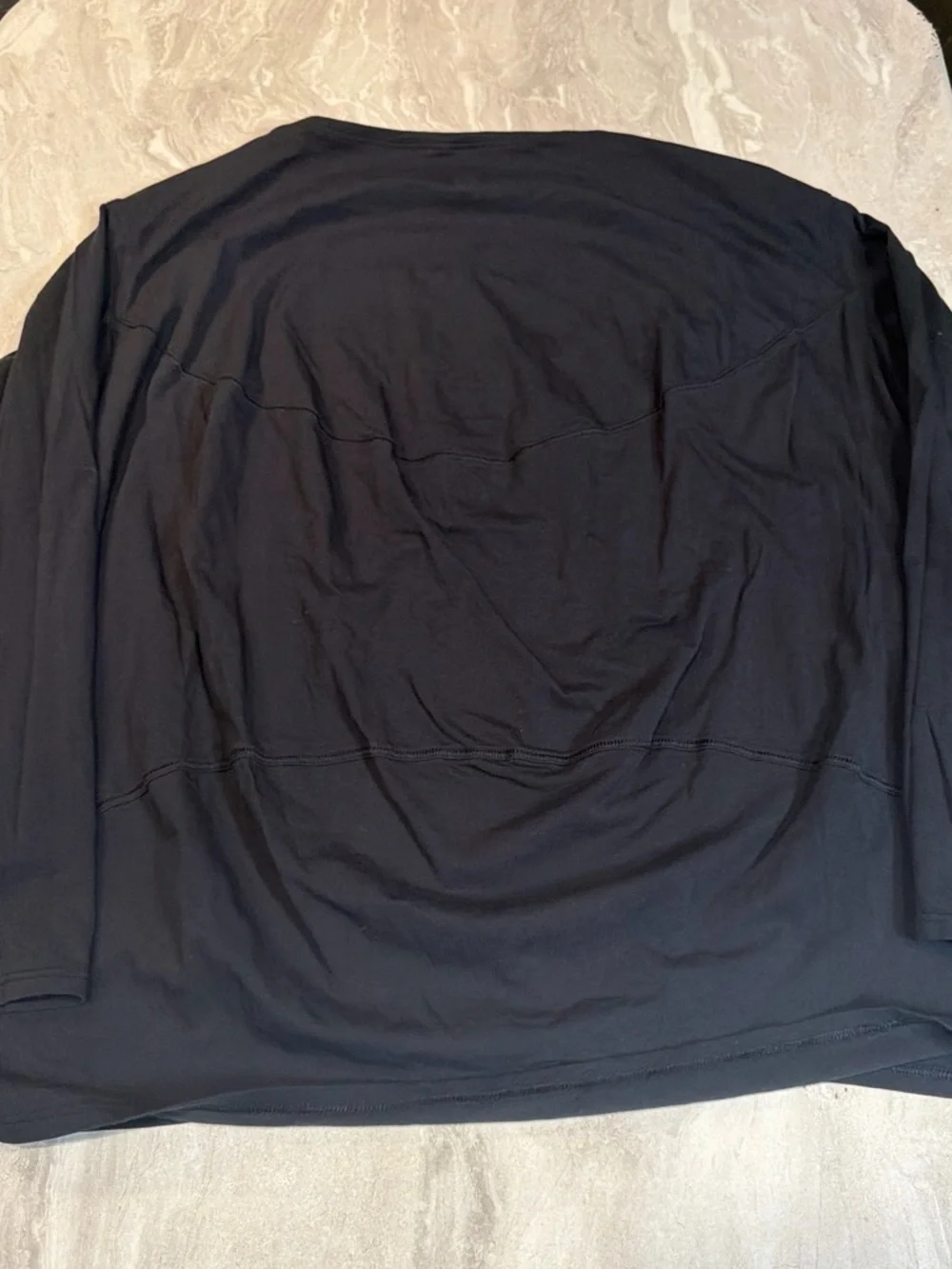 lululemon athletica Long-Sleeve Crew Top - Black